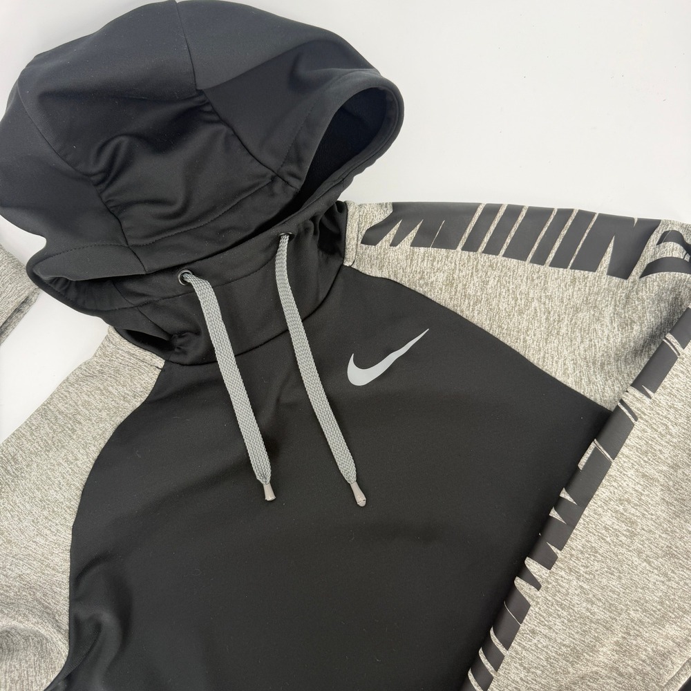 Nike Dri-FIT Mens Small Black Grey Raglan Graphic Hoodie BV3875-010 NWOT